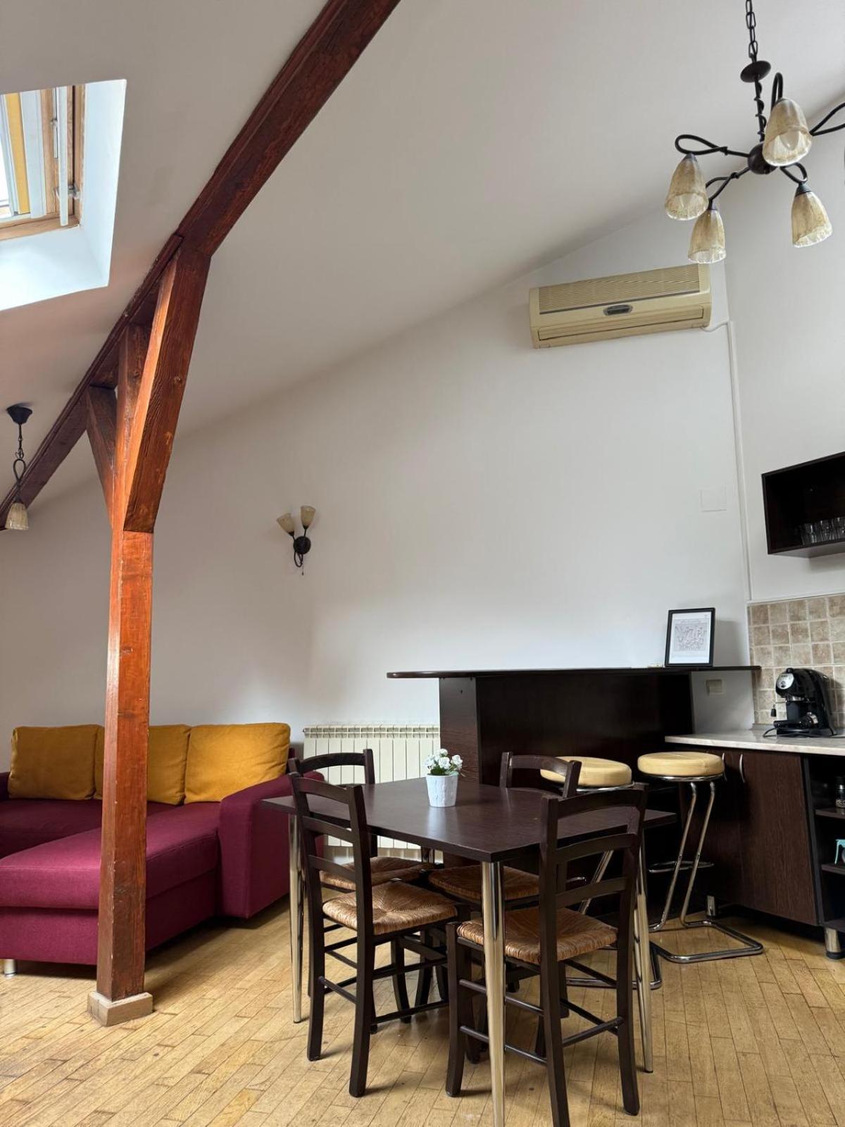 Apartament Macca-villacrosse Bucureşti
