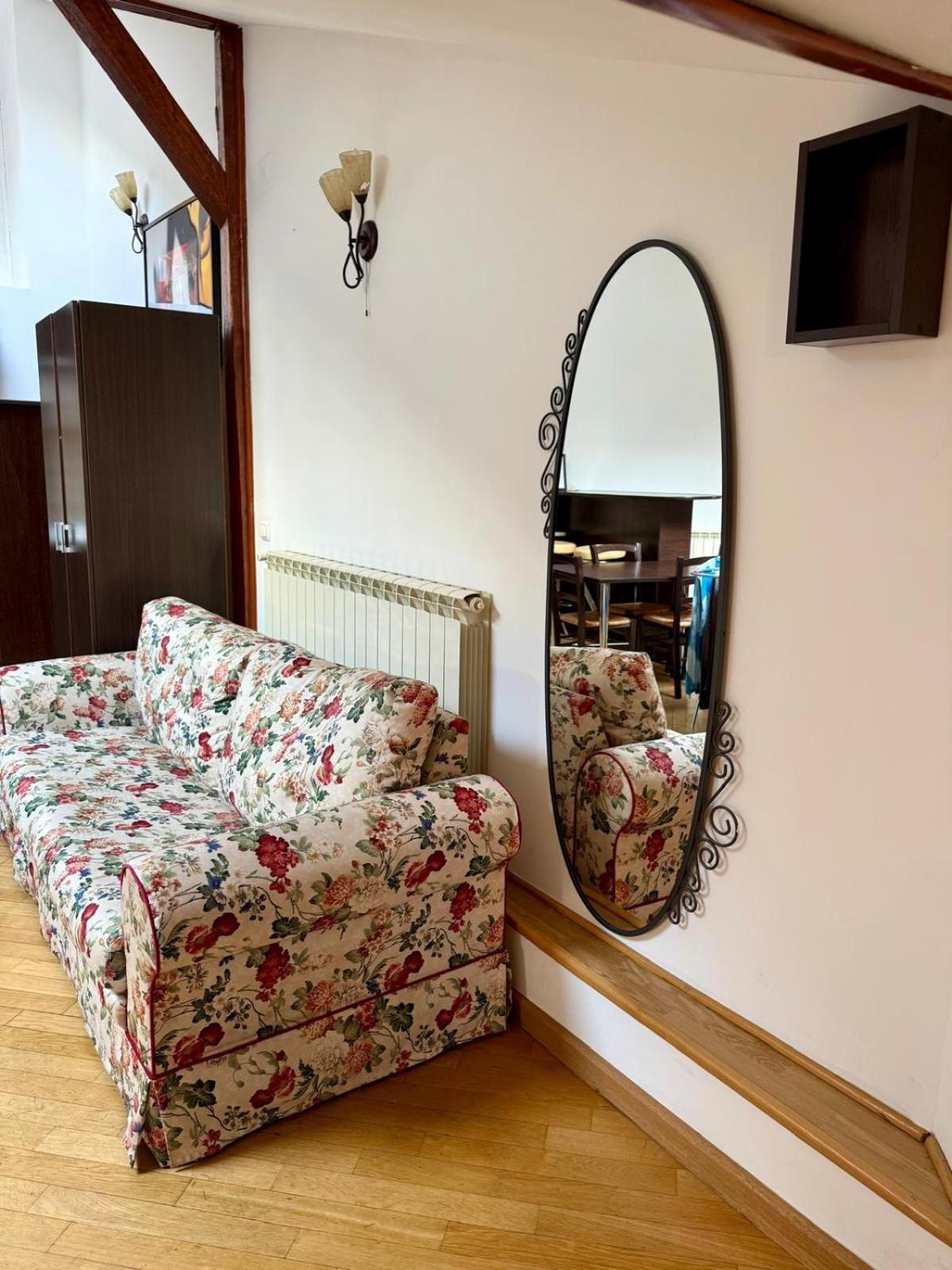 Apartament Macca-villacrosse Bucureşti